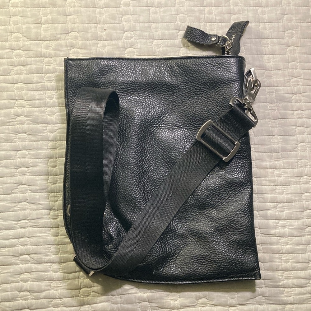High Quality Black Leather Crossbody Bag